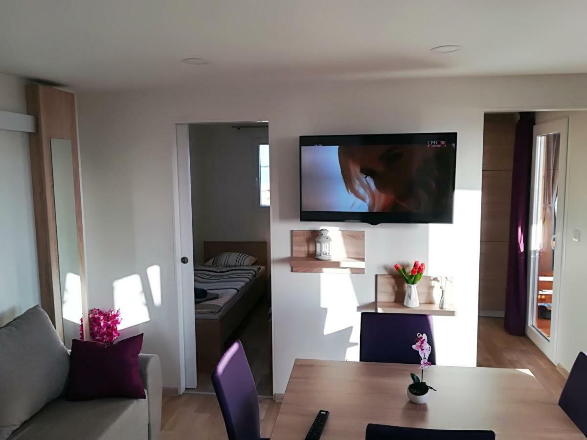Holiday Home Happiness Privlaka  Exterior foto